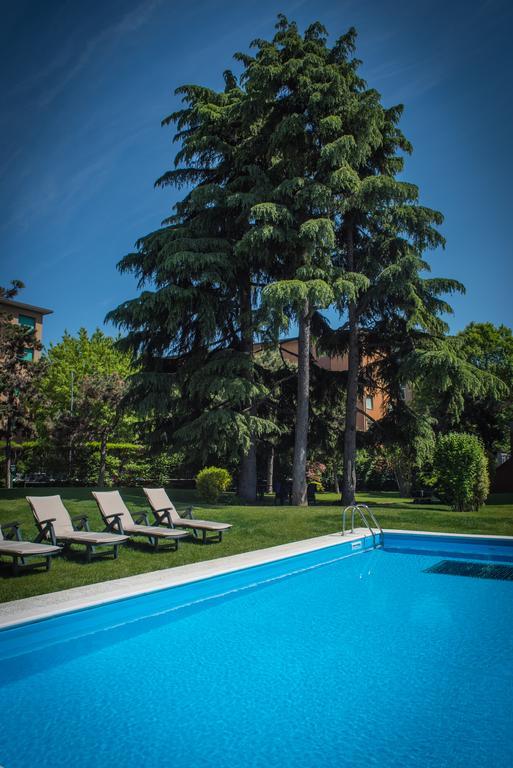 Corvetto Residence Porto Di Mare Milan Extérieur photo